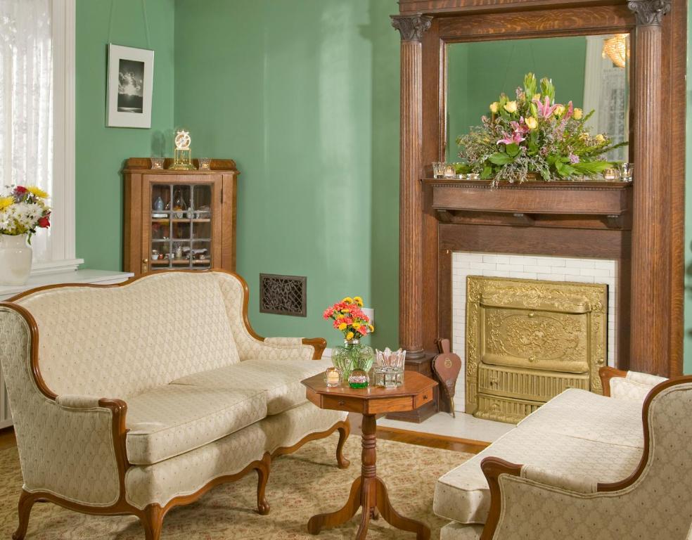 The Carriage House Inn B&B Lynchburg Kültér fotó